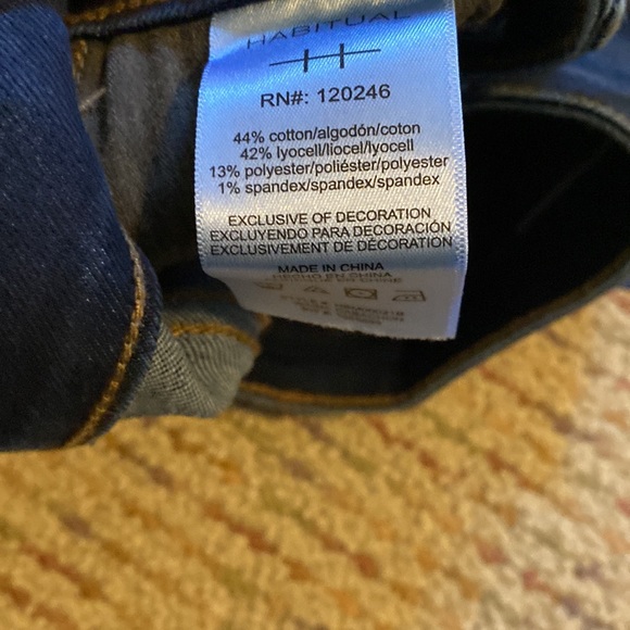 NWT Habitual Marina - Picture 10 of 10